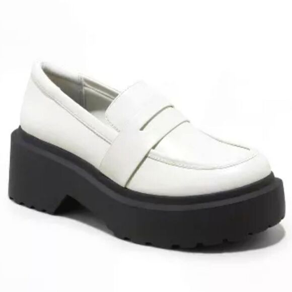 wild fable Shoes - (32-3406) Women's Lacey Loafer Flats - Wild Fable Sz 11